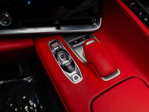 Used 2024 Chevrolet Corvette Z06 RWD image 60