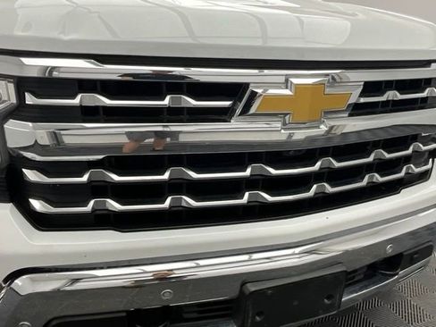 Used 2022 Chevrolet Silverado 1500 LTZ w/ LTZ Premium Package image 26
