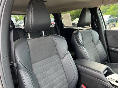 Used 2025 Mitsubishi Outlander SE AWD/4WD image 14