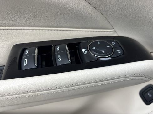 Used 2023 Cadillac CT4 Premium Luxury image 12