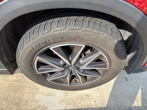 Used 2017 MAZDA CX-5 Grand Touring w/ Premium Package FWD image 12
