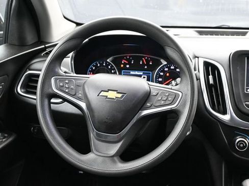 Used 2022 Chevrolet Equinox LT FWD image 12