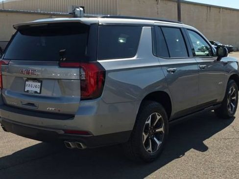 Used 2026 GMC Yukon AT4 Ultimate AWD/4WD image 9