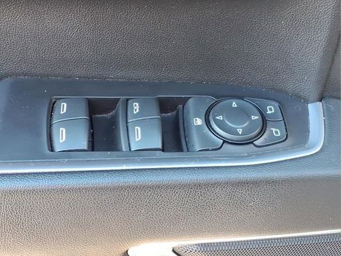 Used 2023 GMC Sierra 1500 Elevation AWD/4WD image 16