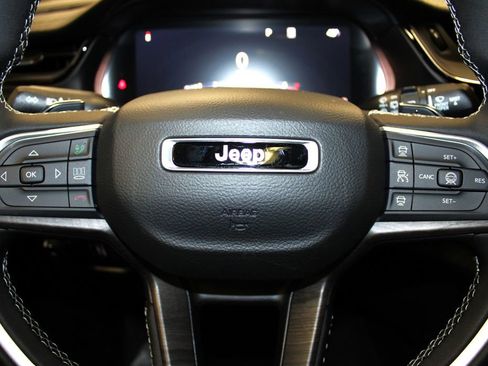 New 2026 Jeep Grand Cherokee Limited w/ Limited Altitude Package image 11