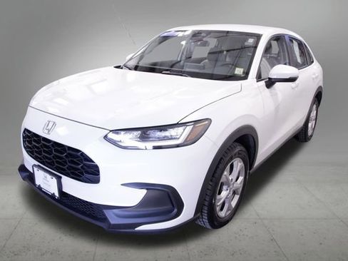 Certified 2023 Honda HR-V LX image 1