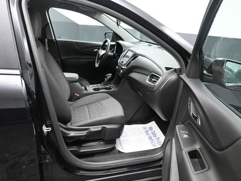 Used 2024 Chevrolet Equinox LT image 20