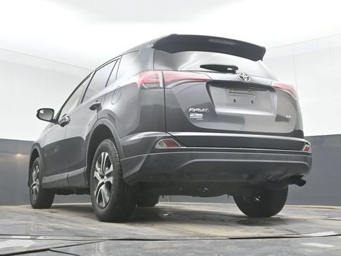Used 2018 Toyota RAV4 LE w/ All Weather Liner Package FWD image 32