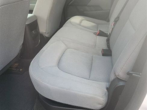 Used 2015 Chevrolet Colorado W/T w/ WT Convenience Package image 6