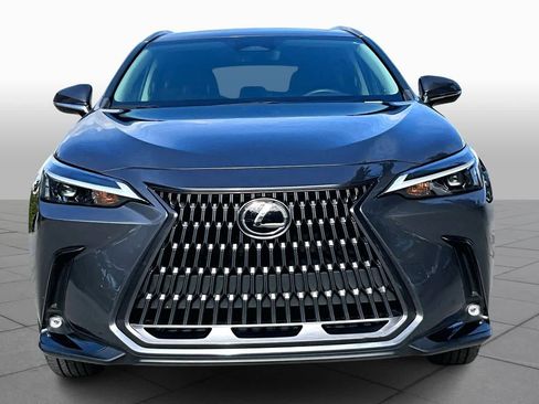 Used 2024 Lexus NX 250 w/ Towing Package (2000 Lbs) image 4