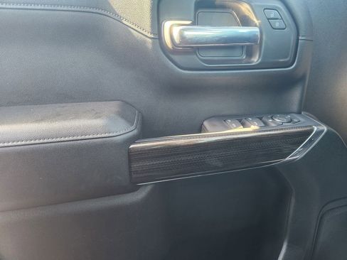 Used 2021 Chevrolet Silverado 1500 RST image 23