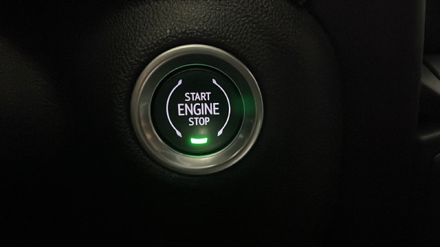 Used 2022 GMC Sierra 1500 Elevation w/ Driver Alert Package I AWD/4WD image 35