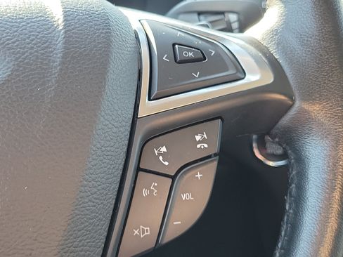 Used 2019 Ford Edge SEL w/ Equipment Group 201A AWD/4WD image 25