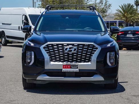 Used 2022 Hyundai Palisade Limited w/ Cargo Package AWD/4WD image 2