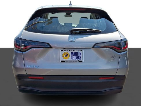 Certified 2024 Honda HR-V LX image 5