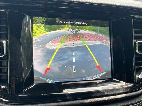 Used 2022 Dodge Durango GT AWD/4WD image 11
