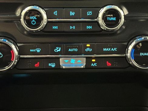 Used 2024 Ford F150 XLT w/ Equipment Group 302A MID AWD/4WD image 19