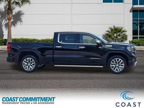 Certified 2025 GMC Sierra 1500 Denali AWD/4WD image 5