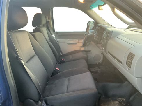 Used 2013 Chevrolet Silverado 1500 W/T image 16