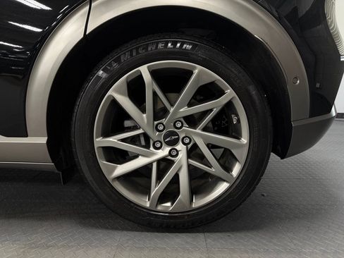 Used 2024 Genesis GV60 Advanced AWD/4WD image 7