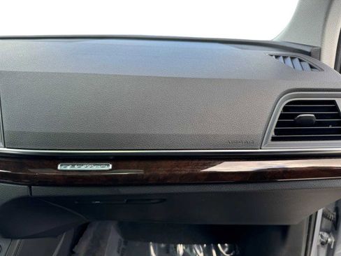 Used 2019 Audi Q5 2.0T Premium Plus w/ Premium Plus Package image 47