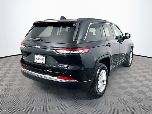 Certified 2024 Jeep Grand Cherokee Laredo X w/ Luxury Tech Group I AWD/4WD image 12