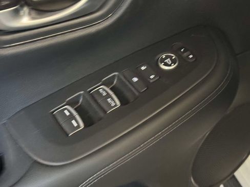 Certified 2024 Honda HR-V EX-L image 26