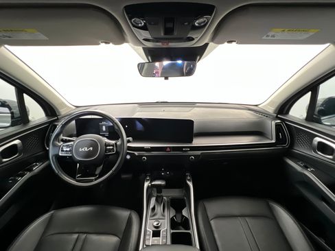 Used 2024 Kia Sorento S w/ Panoramic Sunroof Package FWD image 10