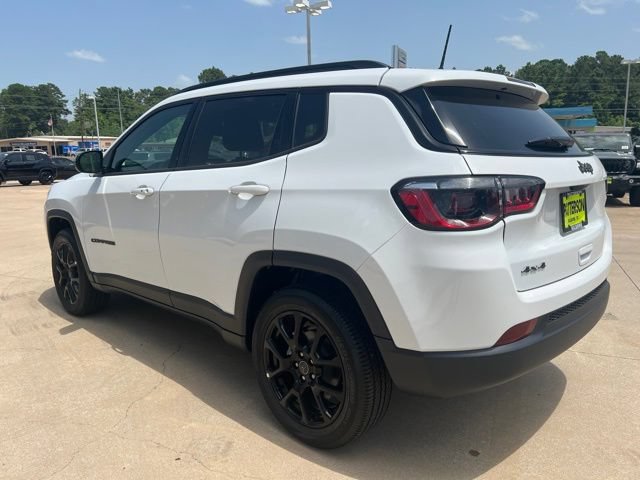 New 2026 Jeep Compass Latitude AWD/4WD image 8