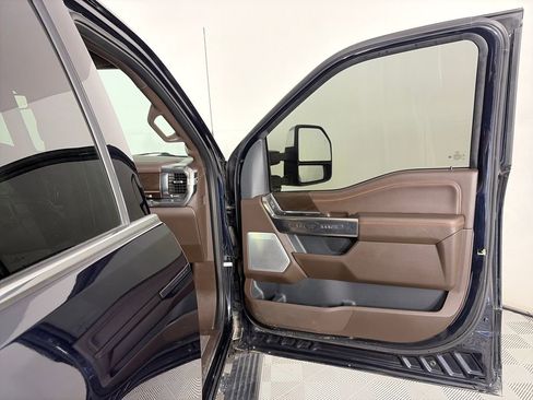 Used 2021 Ford F150 King Ranch w/ Equipment Group 601A High AWD/4WD image 31
