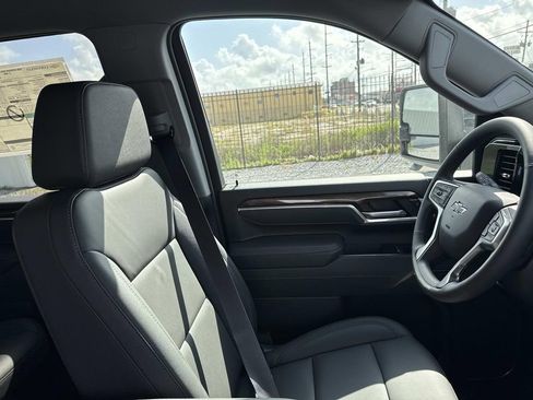 New 2026 Chevrolet Silverado 2500 LT w/ Trail Boss Package AWD/4WD image 10