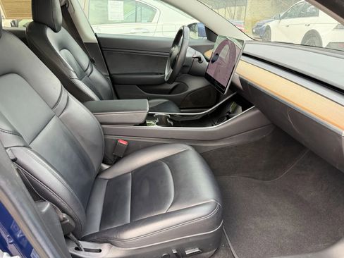 Used 2018 Tesla Model 3 Long Range image 21
