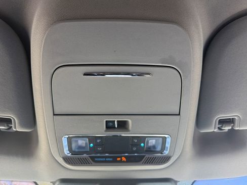 Used 2022 Ford F150 Lariat image 26