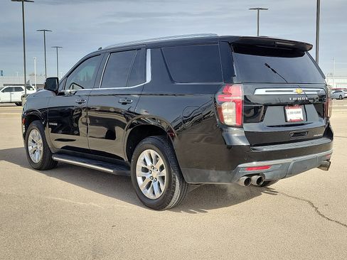 Used 2021 Chevrolet Tahoe Premier w/ Premium Package image 3