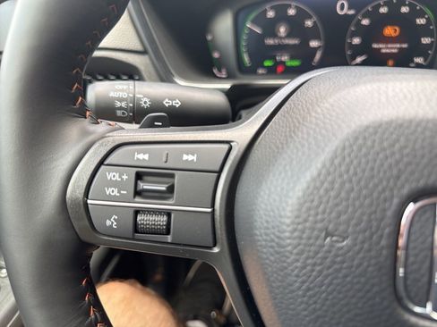 Used 2026 Honda CR-V TrailSport image 26