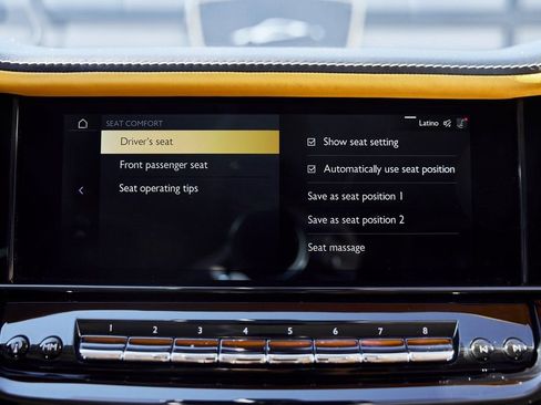 Used 2025 Rolls-Royce Cullinan AWD/4WD image 79