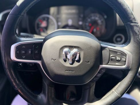 Used 2019 RAM 1500 Big Horn AWD/4WD image 9