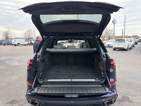 Used 2026 BMW X5 xDrive50e w/ Executive Package image 10