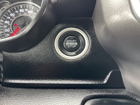 Used 2024 RAM 3500 Big Horn image 14