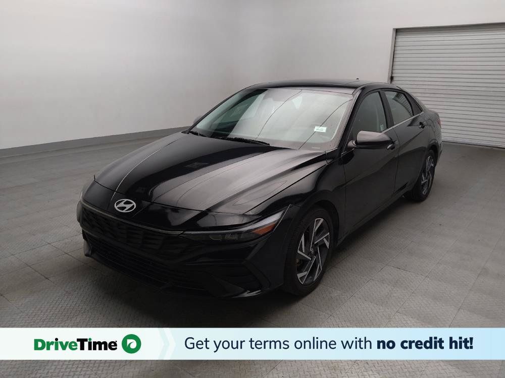 Used 2025 Hyundai Elantra SEL FWD image 1
