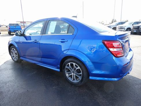 Used 2020 Chevrolet Sonic LT w/ Convenience Package image 7