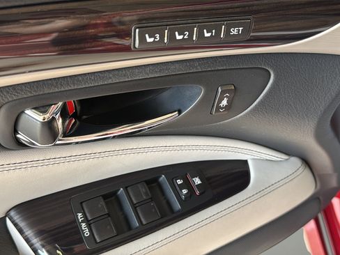 Used 2017 Lexus LS 460 L w/ Ultra Luxury Package AWD/4WD image 11