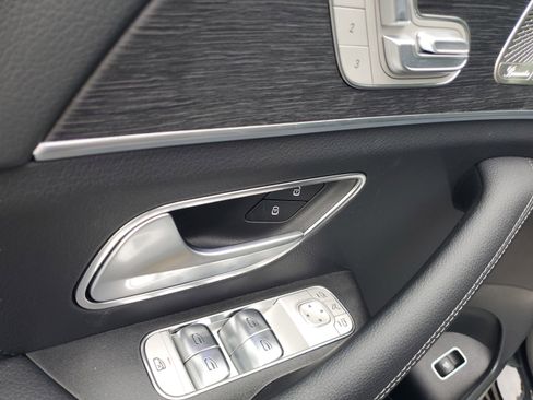 Certified 2026 Mercedes-Benz GLS 450 4MATIC image 20