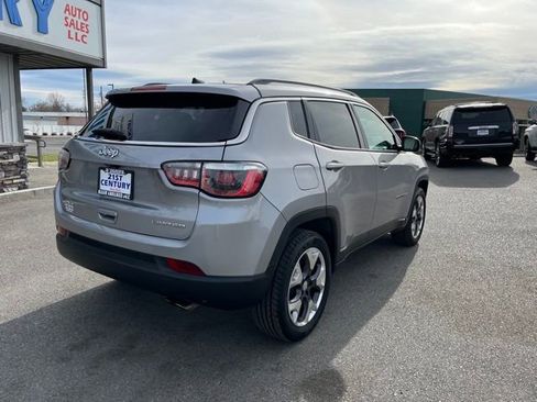 Used 2019 Jeep Compass Limited image 11