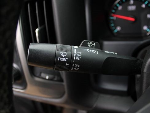 Used 2018 Chevrolet Silverado 1500 LT image 15