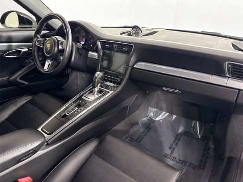Used 2017 Porsche 911 Carrera S image 40