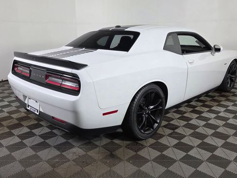 Used 2018 Dodge Challenger R/T w/ Blacktop Package RWD image 9