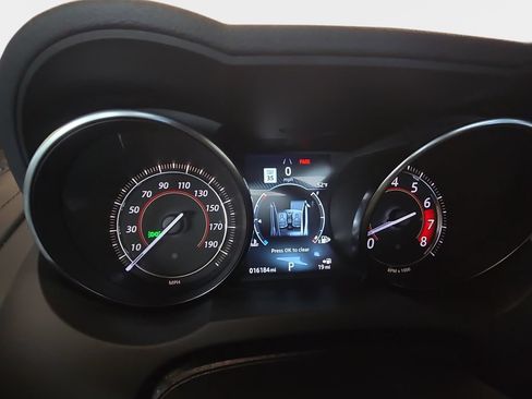 Used 2020 Jaguar F-TYPE Coupe RWD image 20