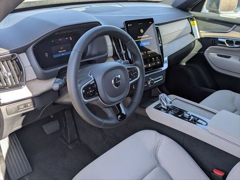 New 2026 Volvo XC90 T8 Plus w/ Protection Package AWD/4WD image 6