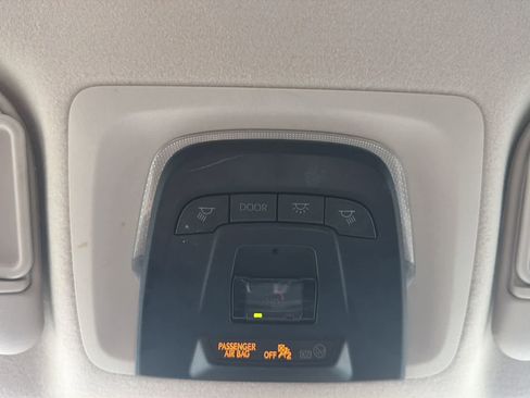 Used 2024 Toyota Corolla LE FWD image 20